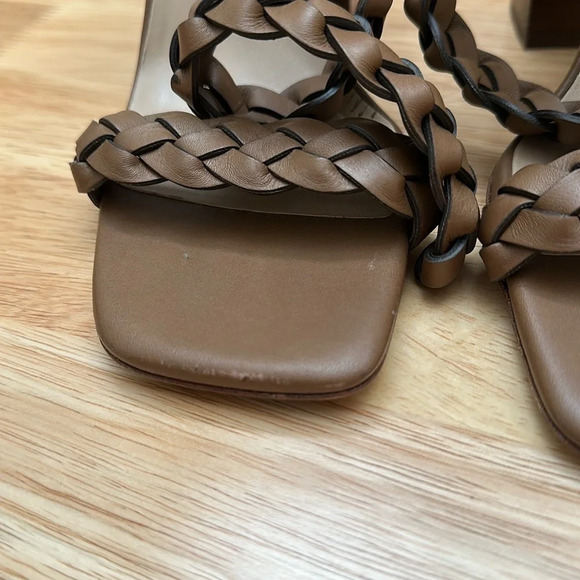 Michael Kors Collection made in Italy pippa woven leather sandal - Picture 8 of 9